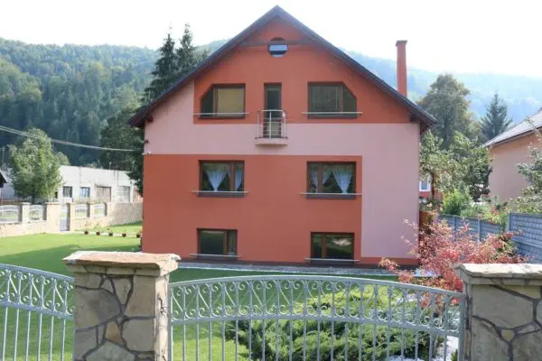 Rodinný dom, Valkovňa